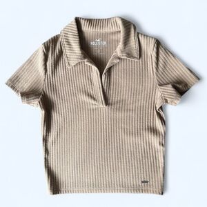 Hollister Cropped Polo Baby Tee S Light Brown Ribbed Y2K Tenniscore Preppy